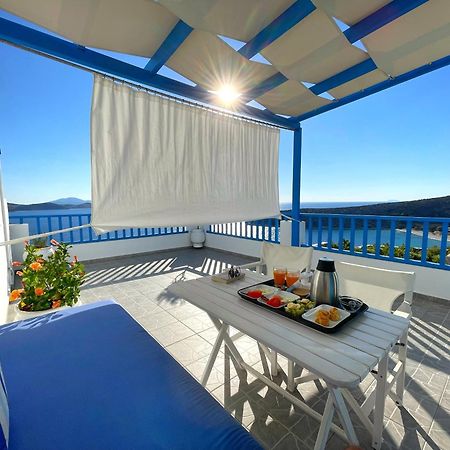 Meltemi Retreat Otel Irakleia  Dış mekan fotoğraf