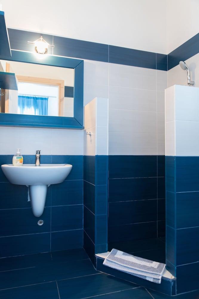 Meltemi Retreat Otel Irakleia  Dış mekan fotoğraf