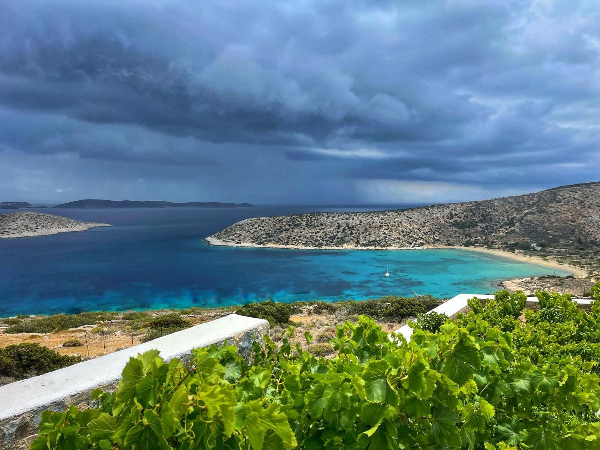 Meltemi Retreat Otel Irakleia  Dış mekan fotoğraf