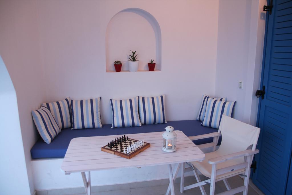 Meltemi Retreat Otel Irakleia  Dış mekan fotoğraf